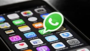 Read more about the article How To Send Bulk Messages On WhatsApp Without Broadcast?